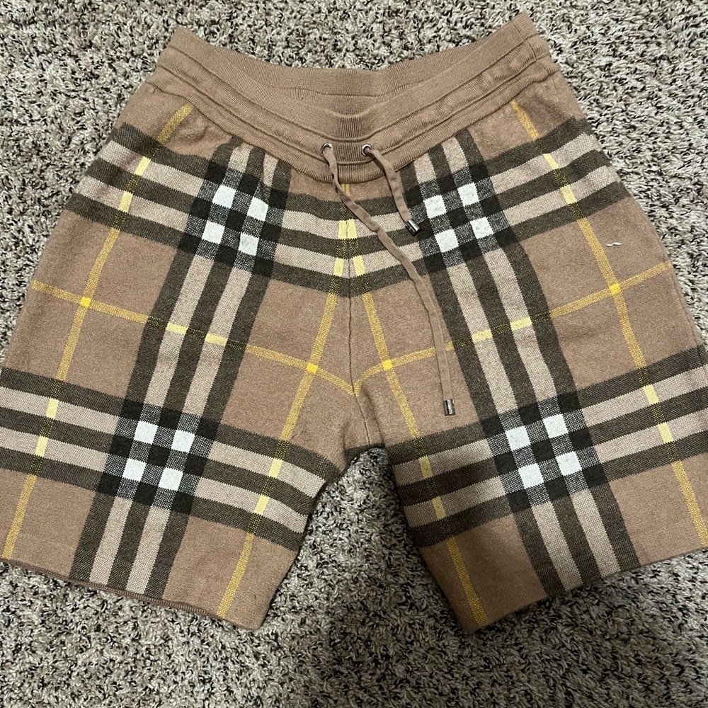 Burberry shorts